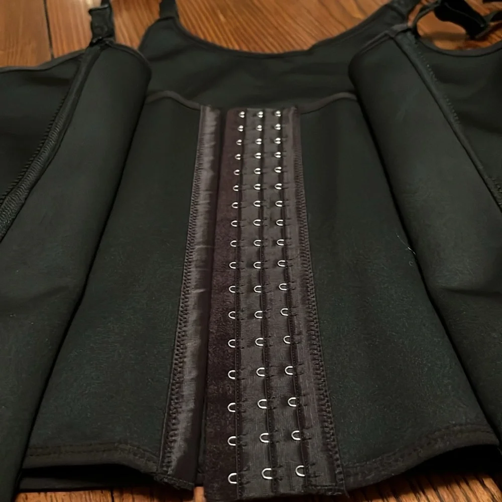 BLACK CORSET. SIZE XL - Picture 6 of 7